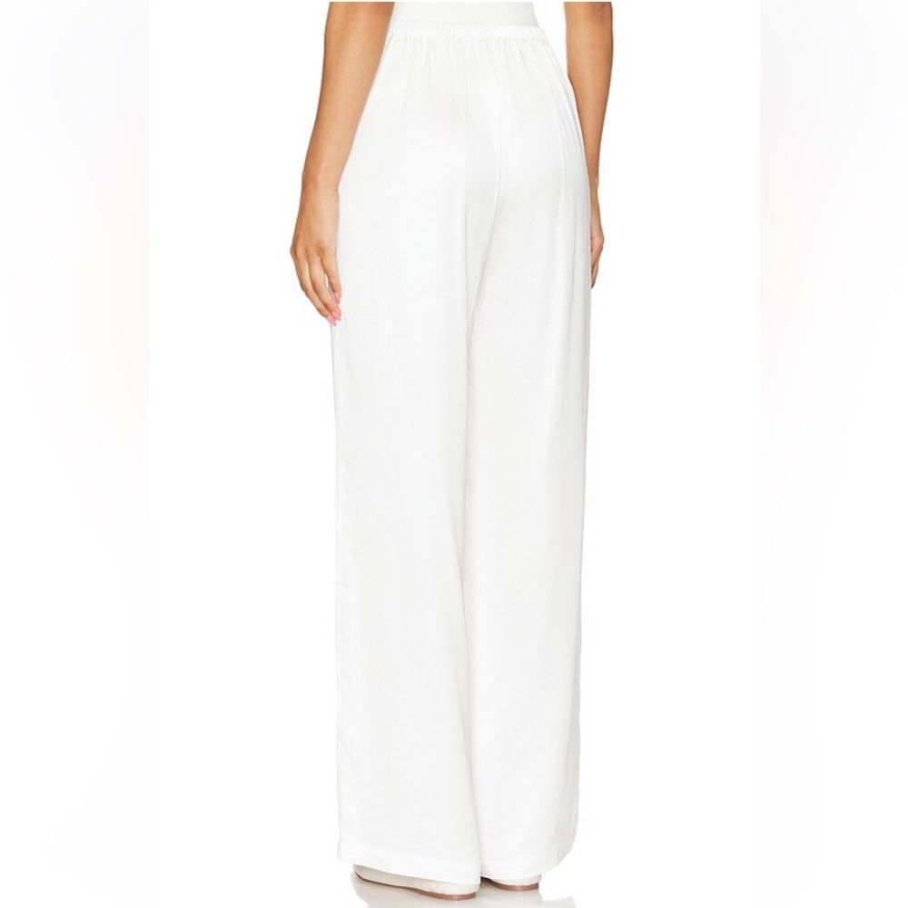 NEW REVOLVE Rue Sophie Shawn Trouser in Alabaster Size Medium - Picture 3 of 9